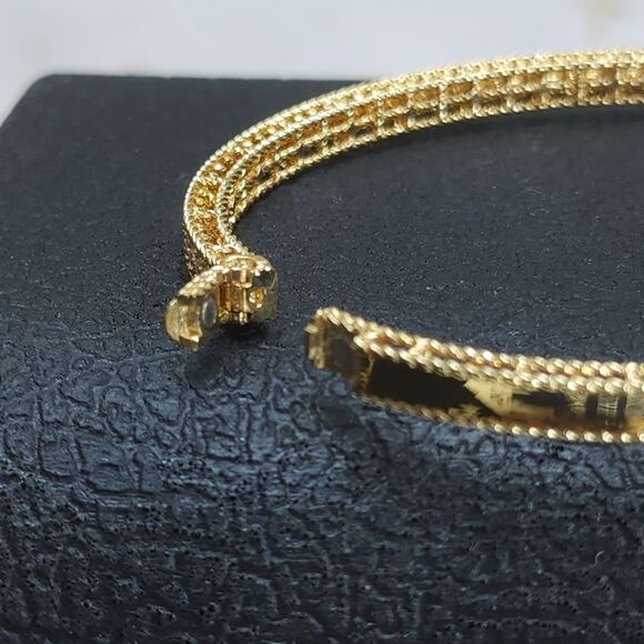 Authentic New Roberto Coin Diamond Symphony Princess Bangle In 18kt Yellow Gold - Picture 12 of 14